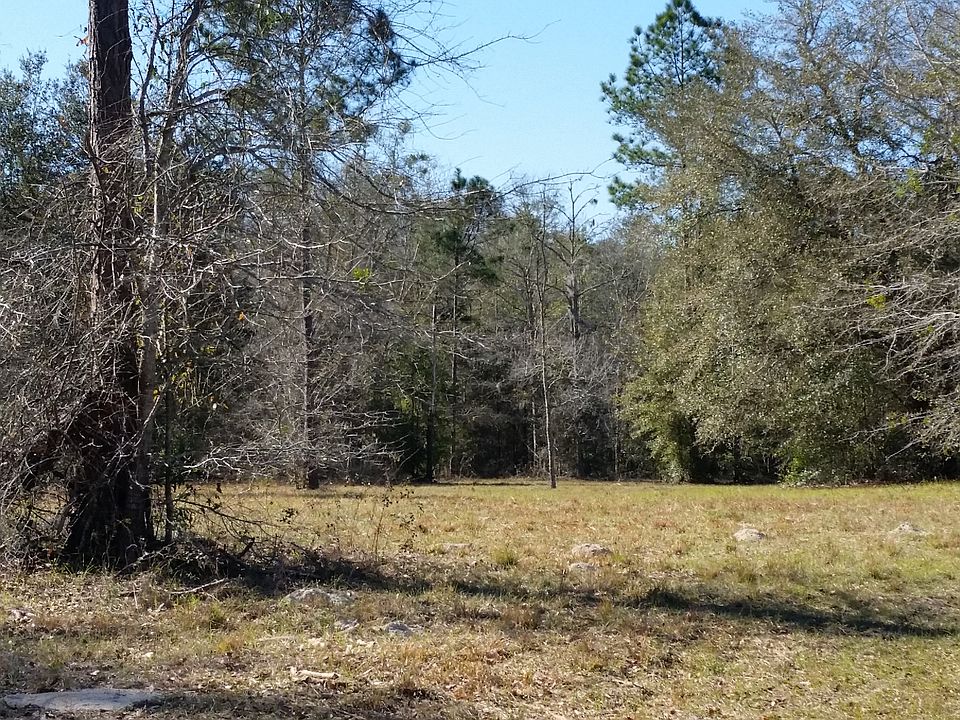 2nd image of 433 SW Heron Dr