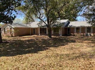 426 Rollingwood St, Baytown, TX 77520