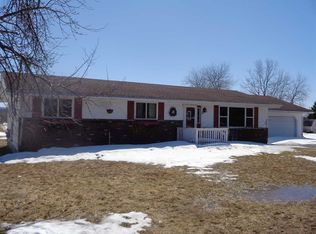 35 Tuttle Ave, Lanse, MI 49946
