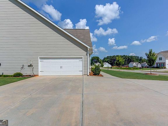 4th image of 1173 Pine View Trl