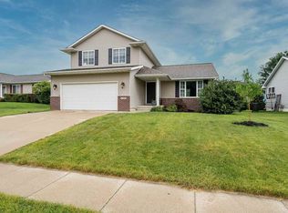 1340 Browning Dr, North Liberty, IA 52317