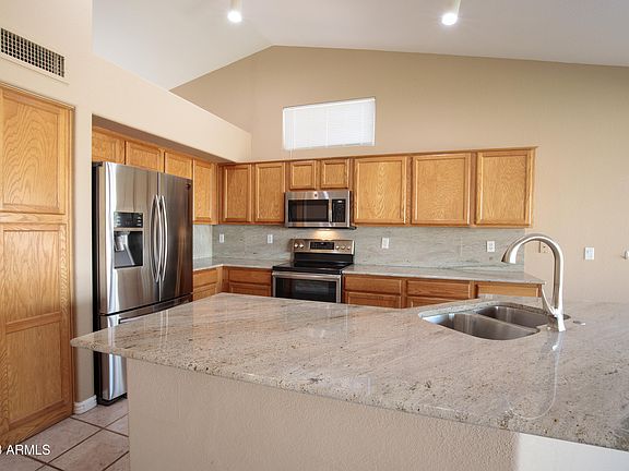 2nd image of 8270 W VOLTAIRE Avenue