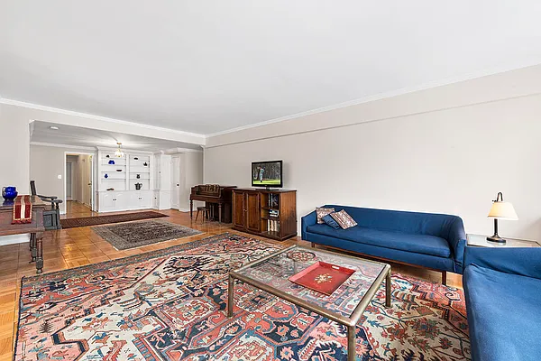 Sold by Corcoran | media 15