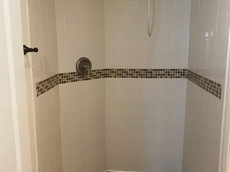 6773 Del Playa Dr — Photo 7