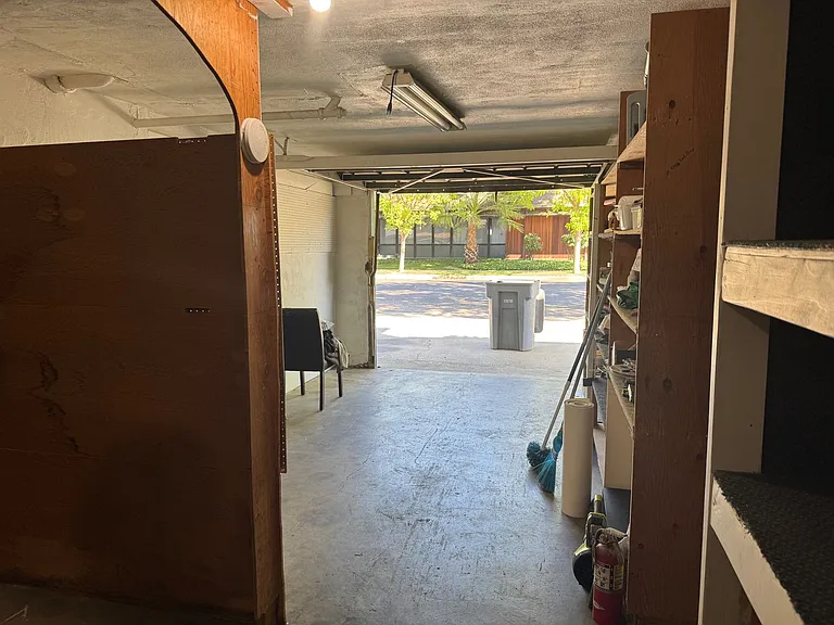 2205 O St — Photo 8