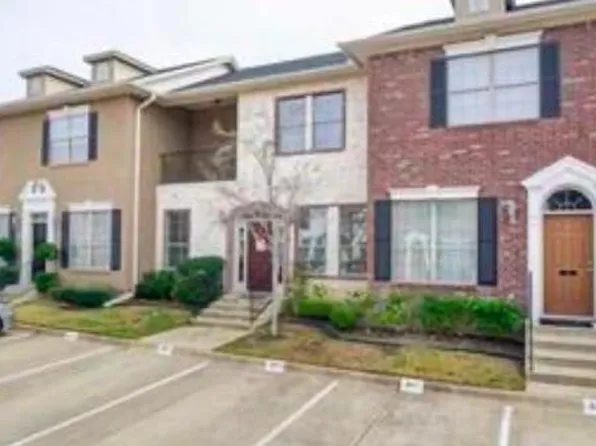 317 Forest Dr, College Station, TX 77840