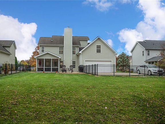 2nd image of 11375 Hearthstone Dr