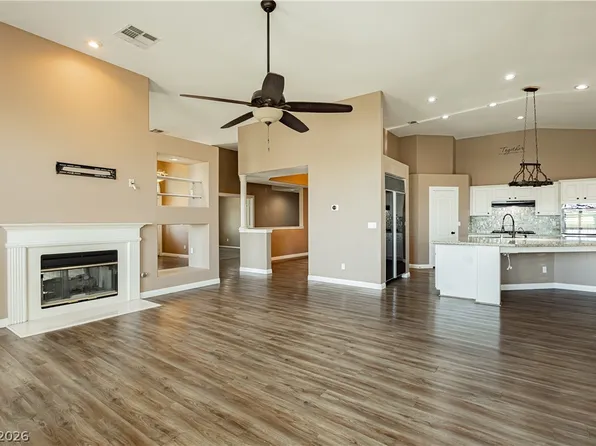 5104 Desert Lily Ln, Las Vegas, NV 89130