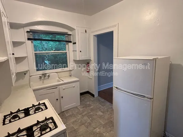 724 W South St, Kalamazoo, MI 49007