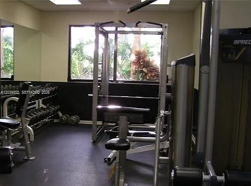 2333 Brickell Ave #1004 — Photo 29