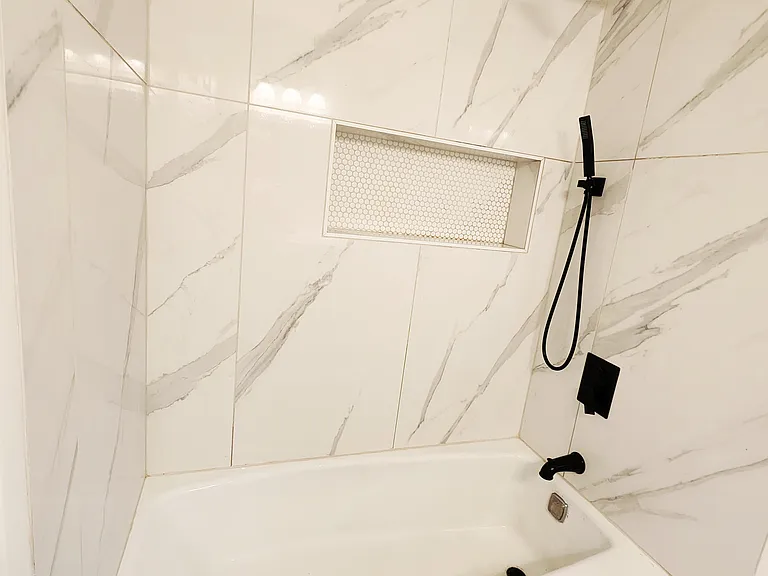 100 Foxwood Ct — Photo 9