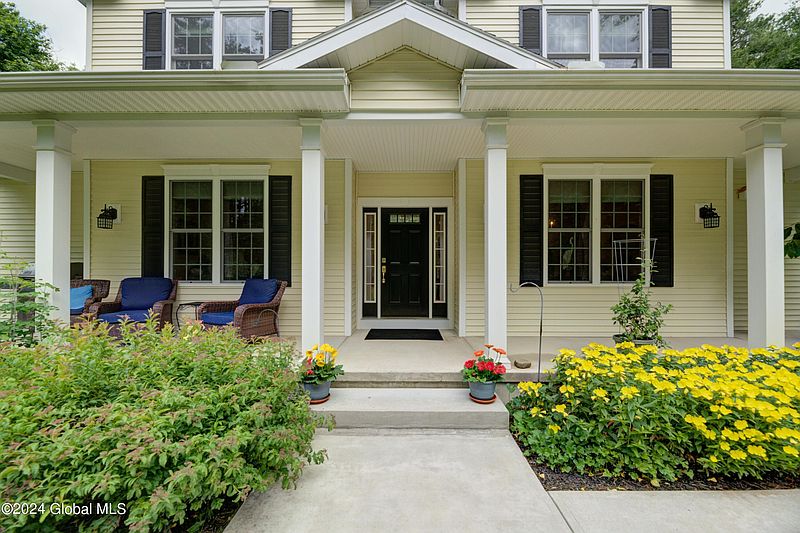 4th image of 55 Ford Road