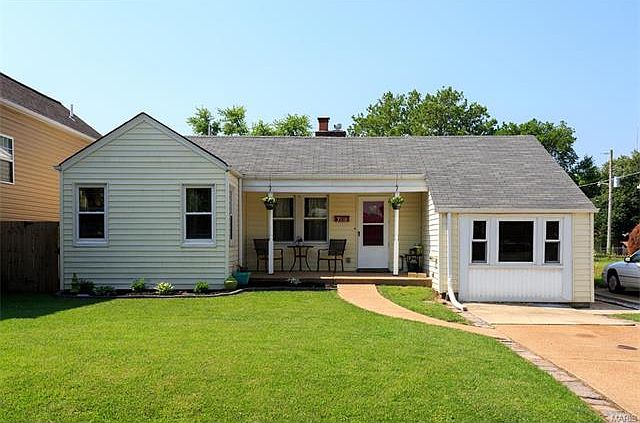 1st image of 7118 Winona Ave