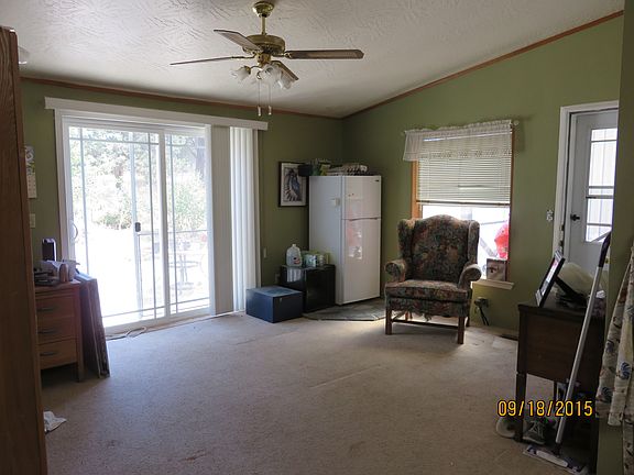3rd image of 8727 Canary Dr