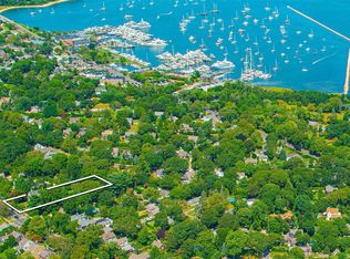 71 Hampton St, Sag Harbor, NY 11963