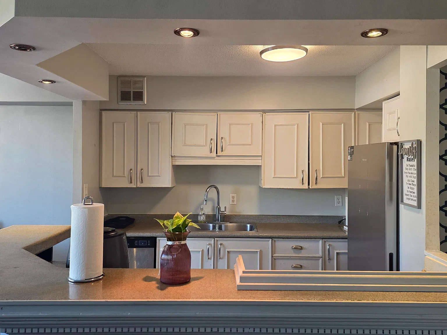 2 bed, $2,200 — Photo 4