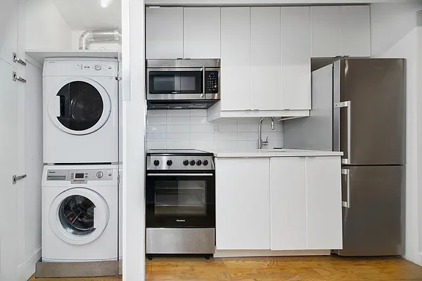 Rented by REAL New York | media 9