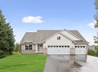 1096 Prospect Pointe Rd, Jordan, MN 55352
