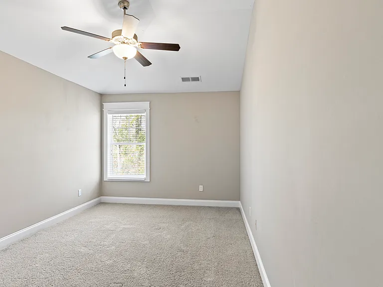 1867 Moyle Ln — Photo 10
