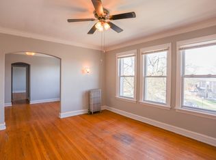 4943 W Belle Plaine Ave APT 3-B, Chicago, IL 60641