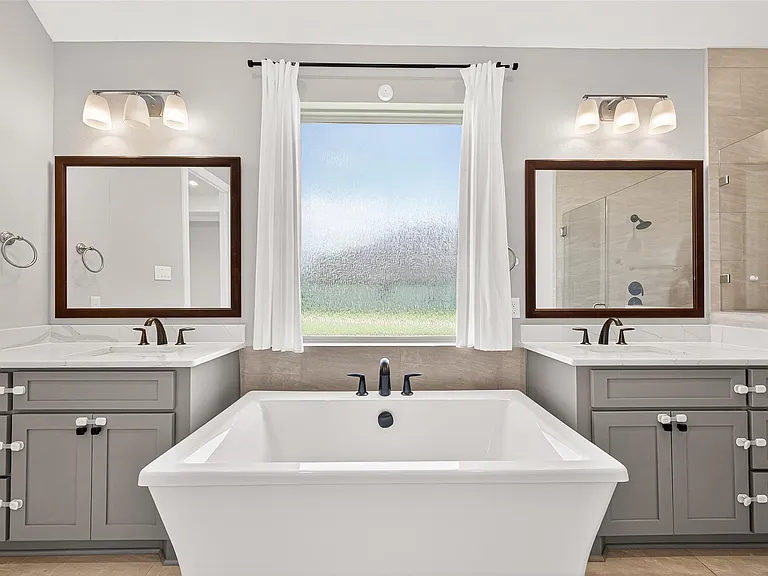 1635 Delta Oaks Dr — Photo 5
