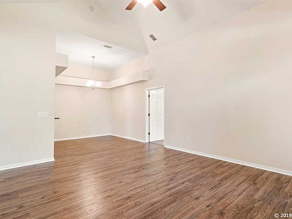 4th image of 136 SW 145th Dr Unit 5