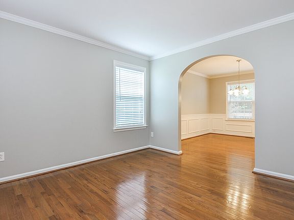 3rd image of 5008 Cupine Ct
