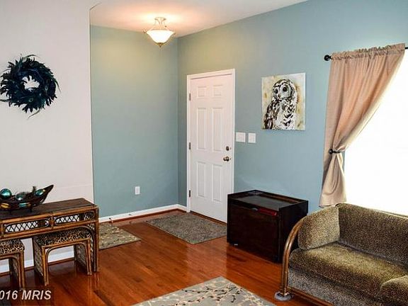 3rd image of 17334 Russett Farm Dr