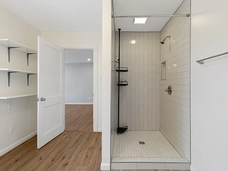 5309 Gillespie Ave — Photo 11
