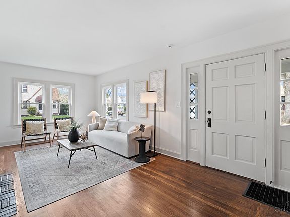 5th image of 6975 Cambridge Ave