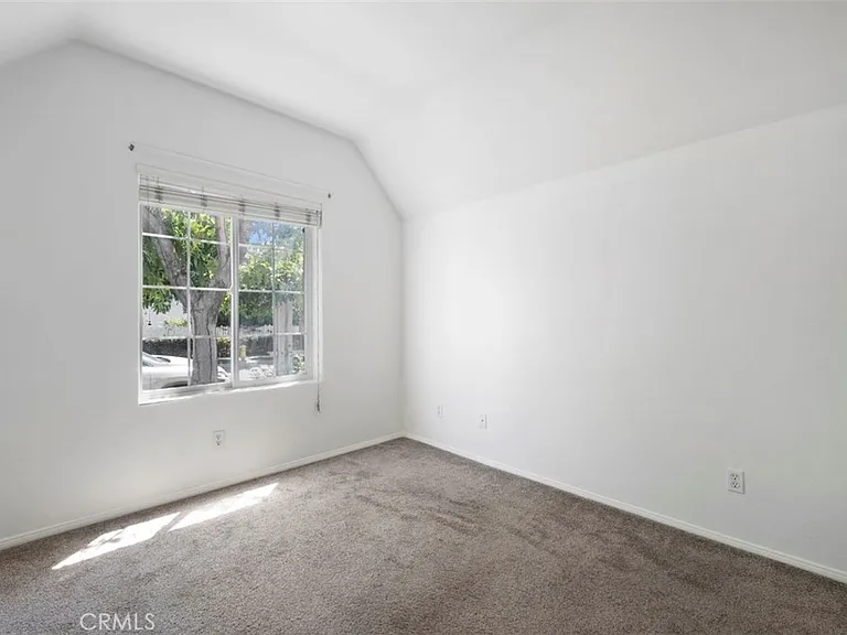 80 Winslow Ln — Photo 25