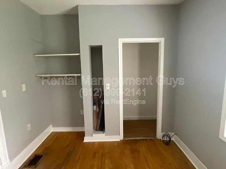 2931 Bryant Ave N #2 — Photo 5