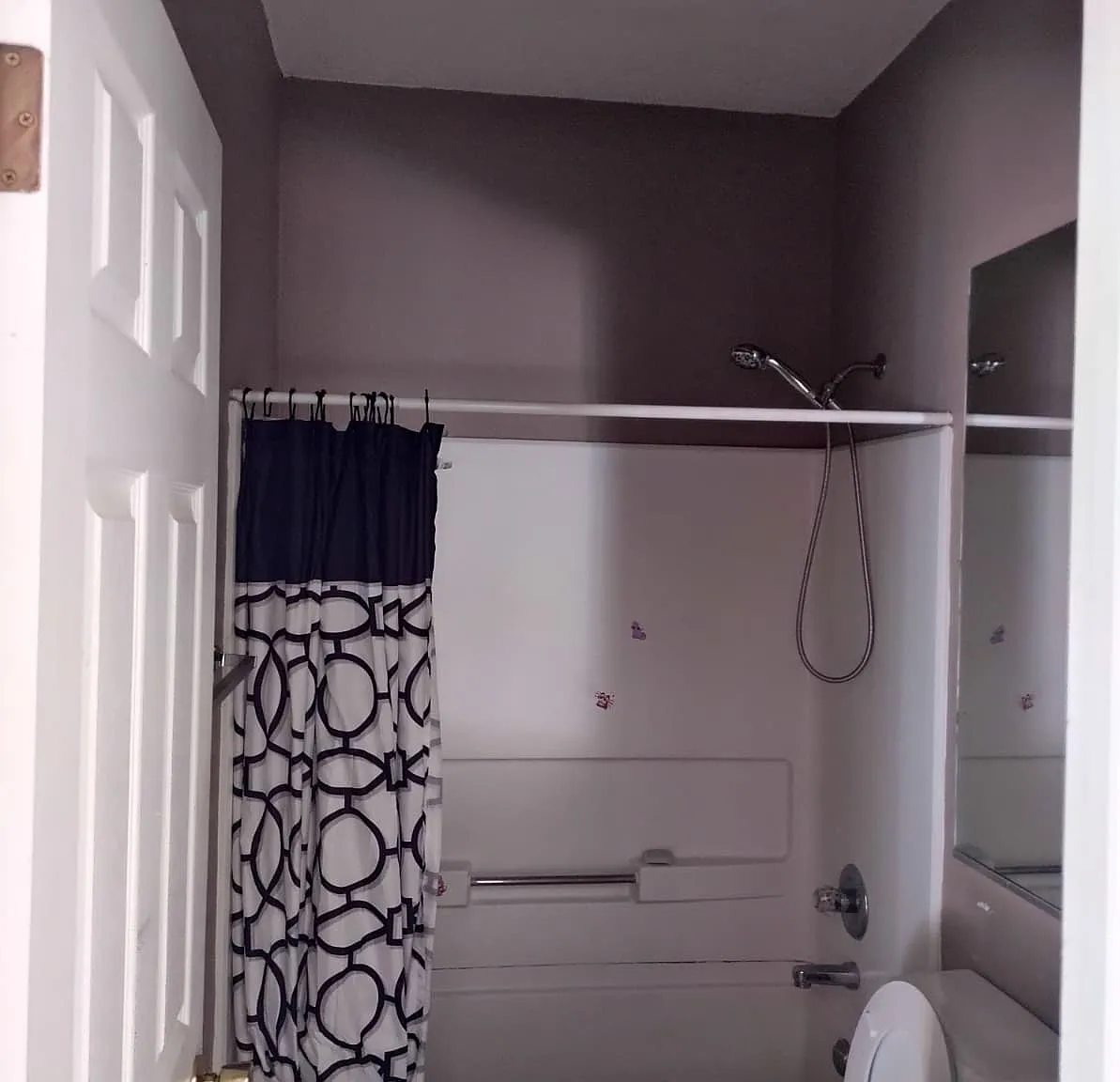 3 bed, 1222 sqft, $1,800 — Photo 4