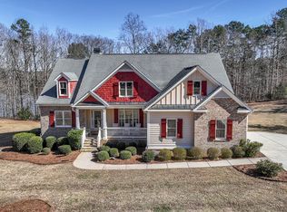 280 Bear Cub Way, Bogart, GA 30622