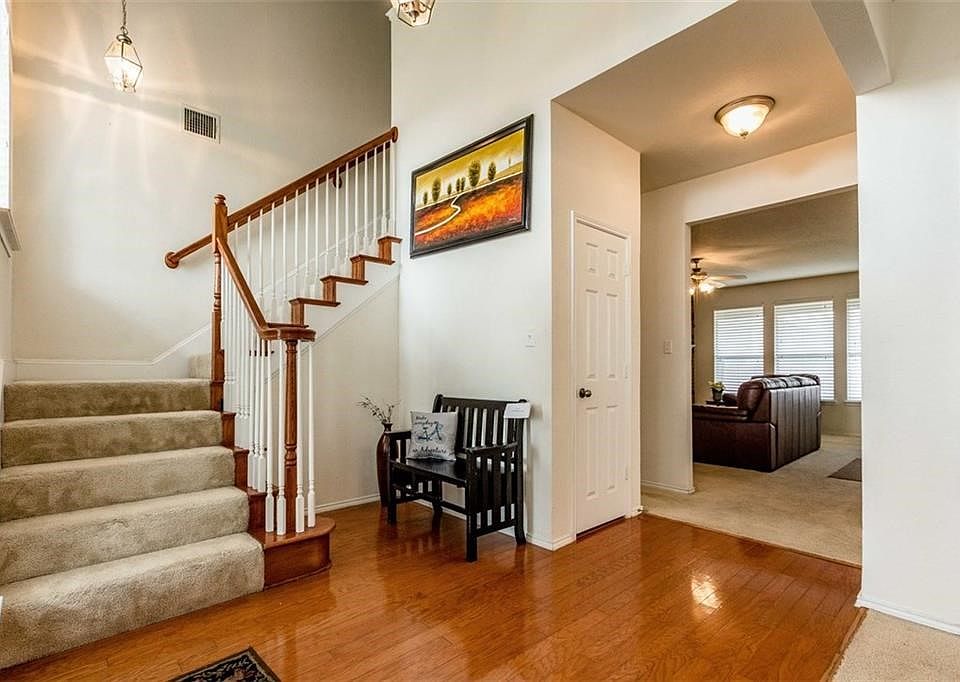 1st image of 3912 Winter Springs Dr