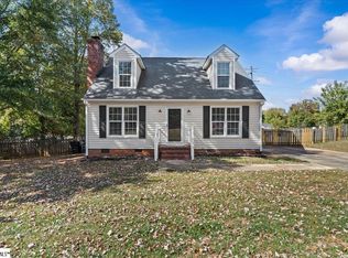 112 Blacks Dr, Greenville, SC 29615