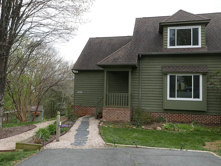 4725 Amber Ridge Ct — Photo 1