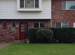 1806 NE 19th St, Gresham, OR 97030