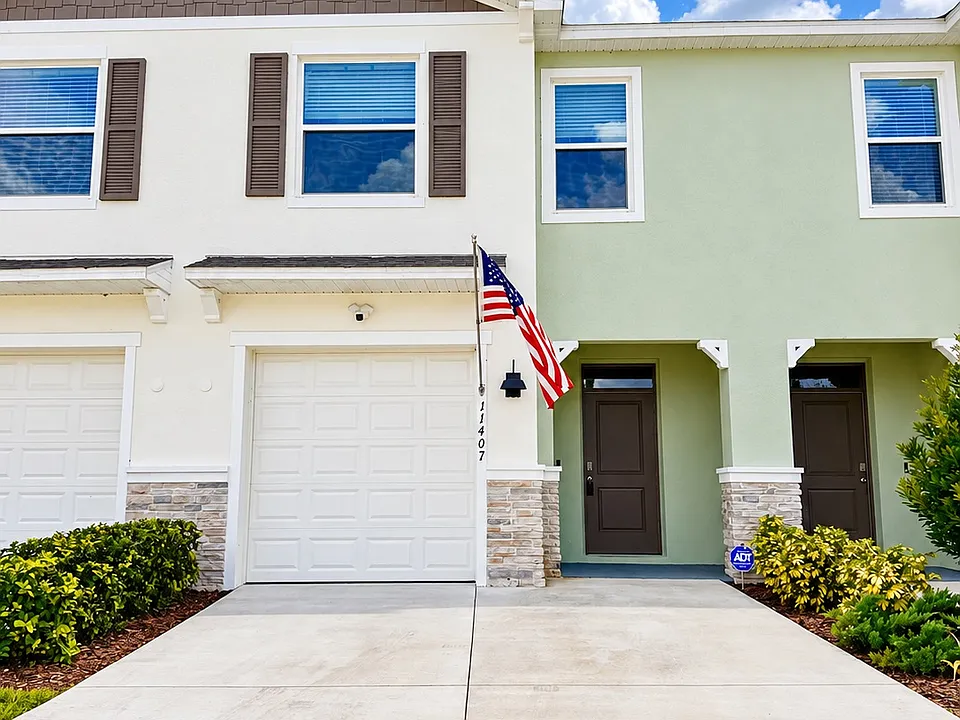 11407 Velvet Apricot Dr #1