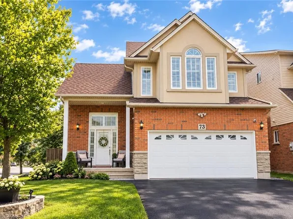 73 Appleblossom Dr, Hamilton, ON L9C 7W3
