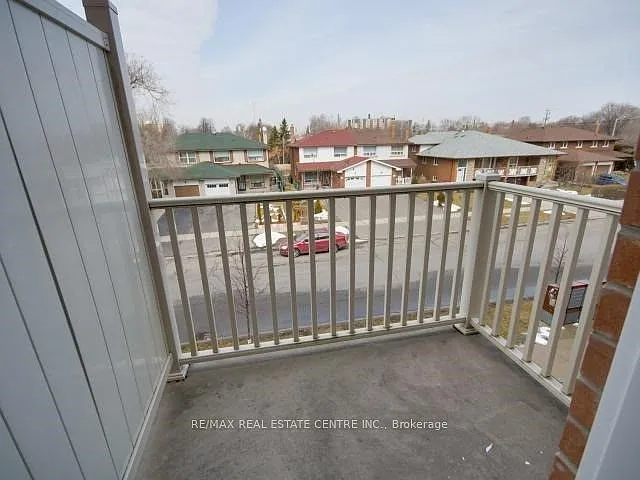 5 Richgrove Dr E #208 — Photo 6