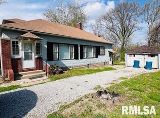 1108 Wilshire Dr, Mount Vernon, IL 62864