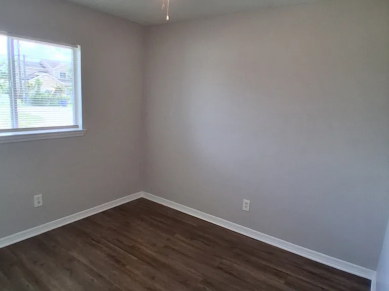 813 Alabama Rd S — Photo 12