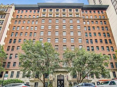 232 E Walton Pl #10E, Chicago, IL, 60611
