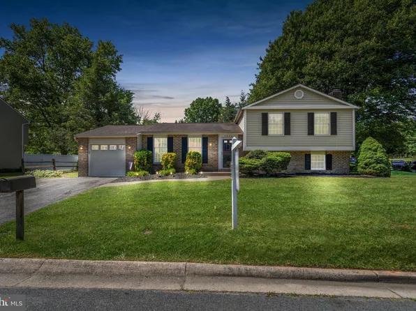4028 Shallow Brook Ln, Olney, MD 20832