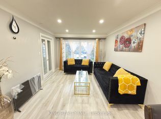 21 Greenwood Cres, Brampton, ON L6S 1T2