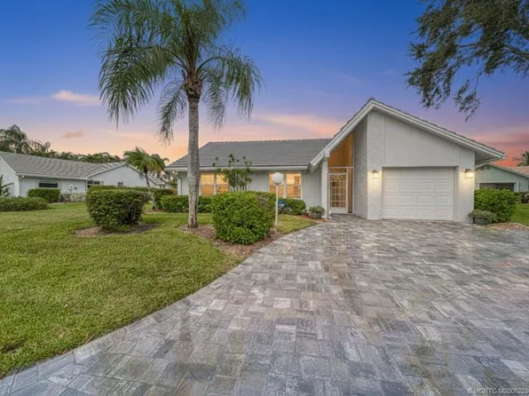 5157 SE Miles Grant Rd, Stuart, FL 34997