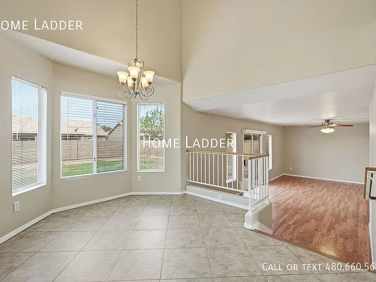 599 W Country Estates Ave — Photo 8