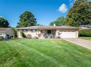 35 Midwood Cir, Youngstown, OH