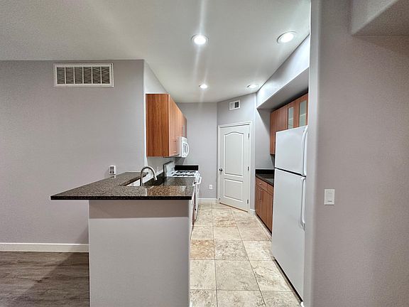 4th image of 6900 E Princess Dr Unit 1249